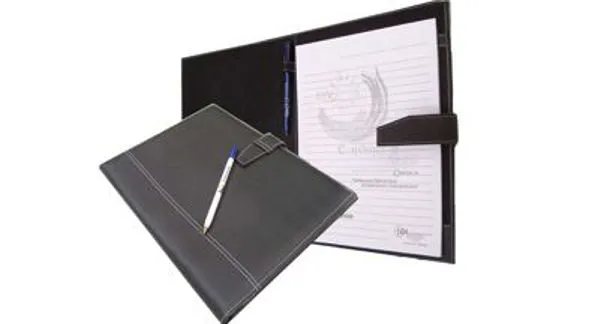 Carpeta ejecutiva doble costura al frente modelo CC15